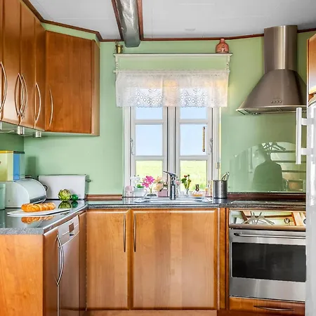 3 Bedroom Cozy In בית נופש *