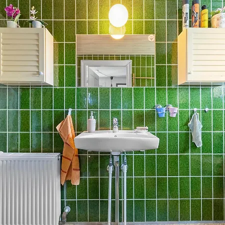 3 Bedroom Cozy In בית נופש *
